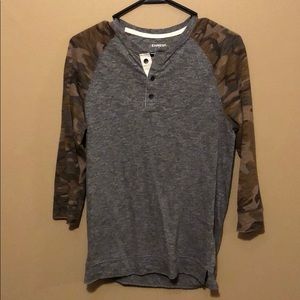 Express 3/4 Sleeve Shirt